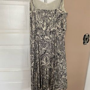 Black and white- fit & flare